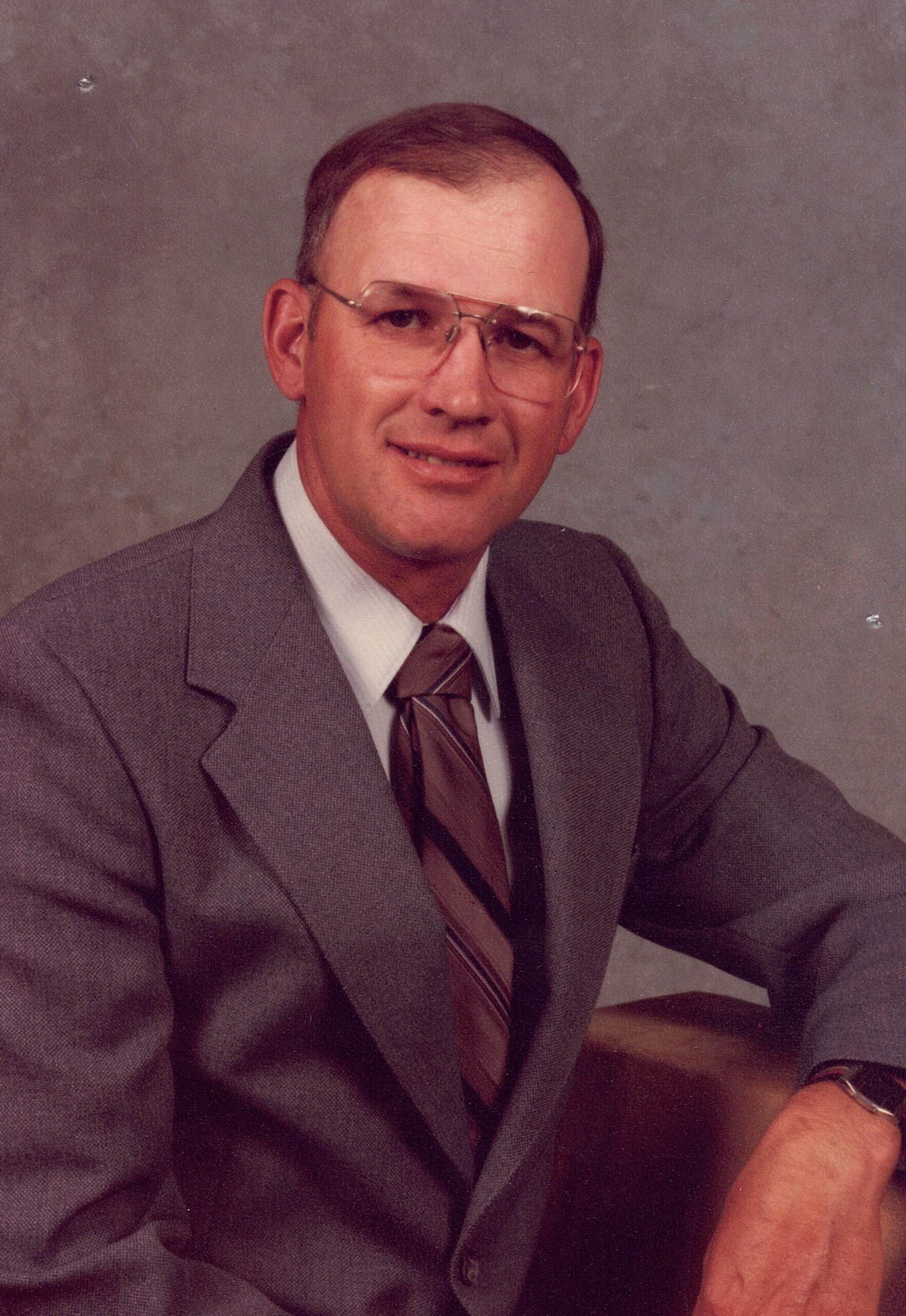 Larry kniffen obit